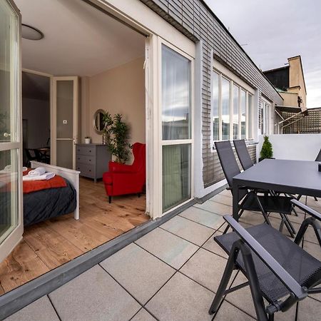 New Town - Apple Apartments Prague Luaran gambar