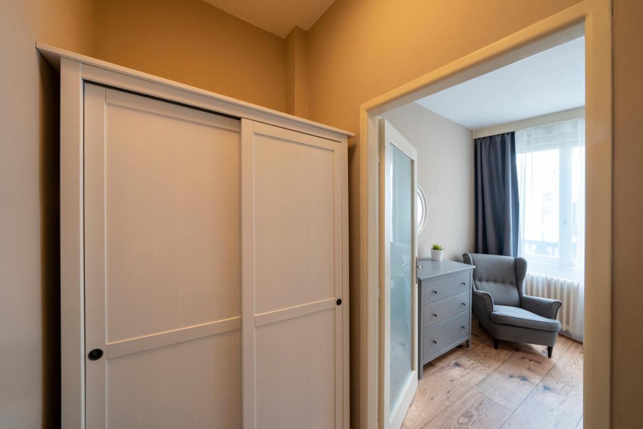 New Town - Apple Apartments Prague Luaran gambar